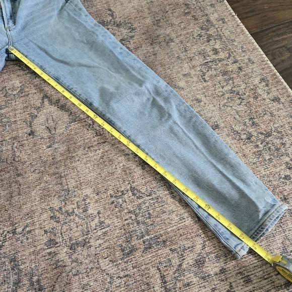 AGOLDE Toni Mid Rise Skinny in Daylight Light Blue Denim Jeans Ankle Cropped 25 - Picture 9 of 9